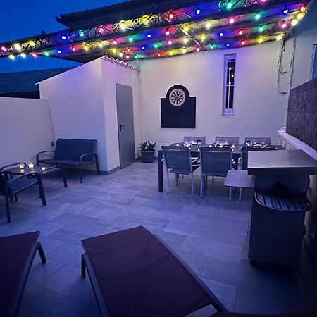 Appartement 4 A 8 Personnes, Spacieux De Standing Classe 4 Etoiles Nîmes Dış mekan fotoğraf