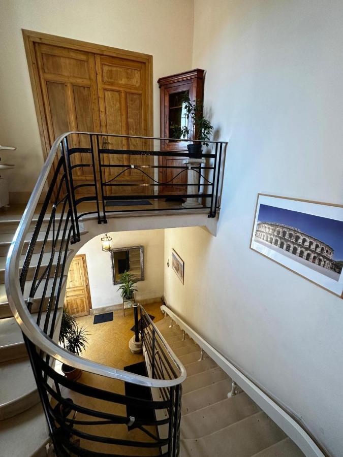 Appartement 4 A 8 Personnes, Spacieux De Standing Classe 4 Etoiles Nîmes Dış mekan fotoğraf