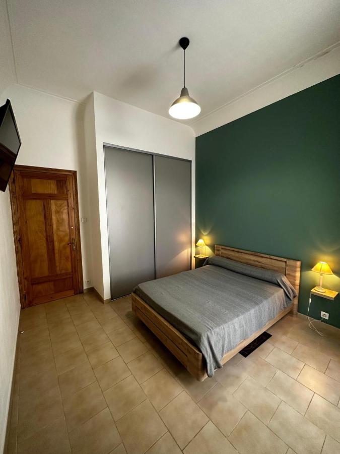 Appartement 4 A 8 Personnes, Spacieux De Standing Classe 4 Etoiles Nîmes Dış mekan fotoğraf