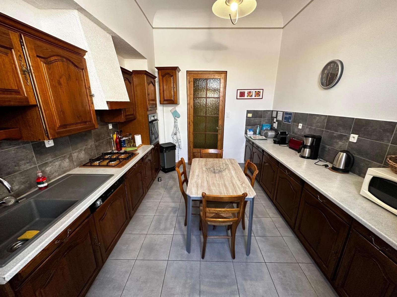 Appartement 4 A 8 Personnes, Spacieux De Standing Classe 4 Etoiles Nîmes Dış mekan fotoğraf
