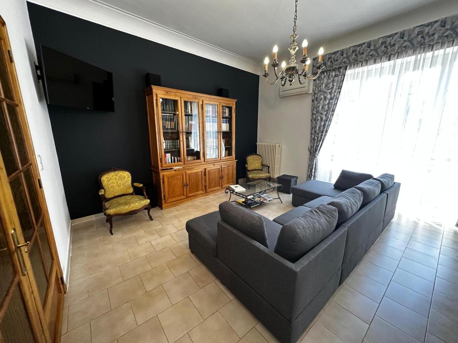 Appartement 4 A 8 Personnes, Spacieux De Standing Classe 4 Etoiles Nîmes Dış mekan fotoğraf