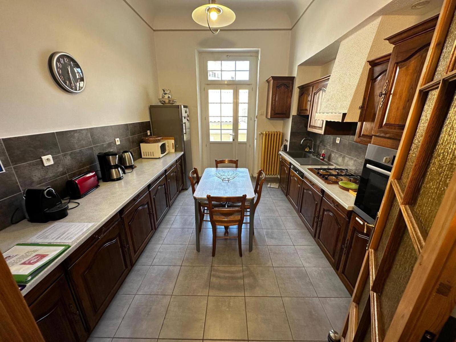 Appartement 4 A 8 Personnes, Spacieux De Standing Classe 4 Etoiles Nîmes Dış mekan fotoğraf